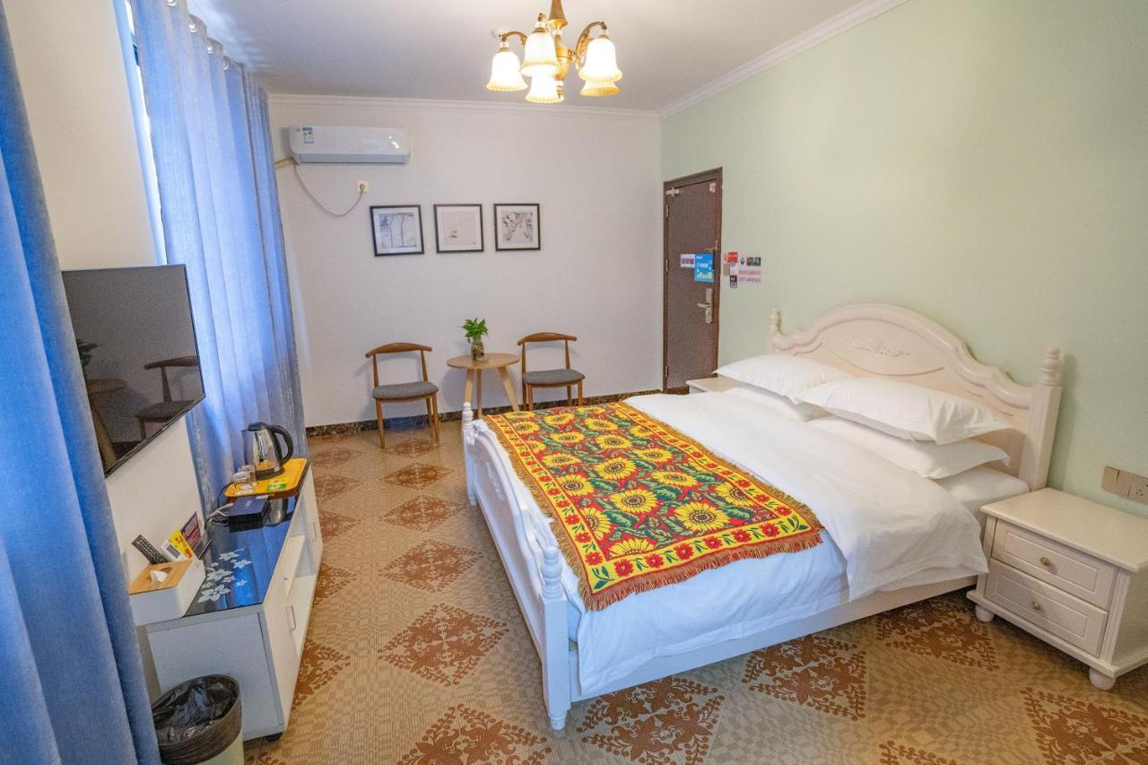 A Ben Min Su Apartment Qianwu Luaran gambar