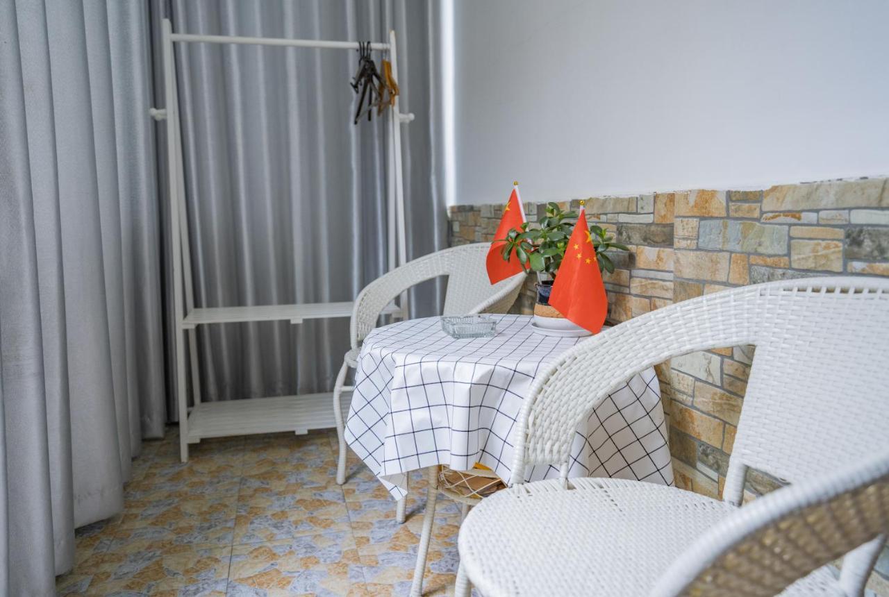 A Ben Min Su Apartment Qianwu Luaran gambar