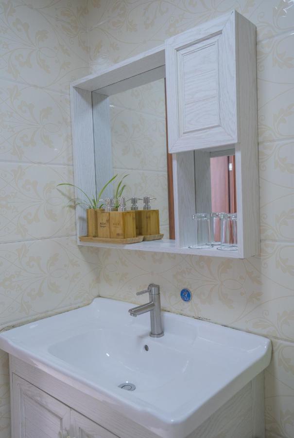A Ben Min Su Apartment Qianwu Luaran gambar